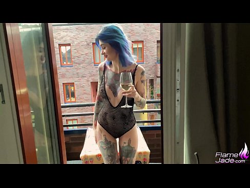 ❤️ Obrovská holka kouří s hltem a vášnivě šuká pod širým nebem ️❌ Porno fb u cs.yourxxxvideos.ru ❌️❤